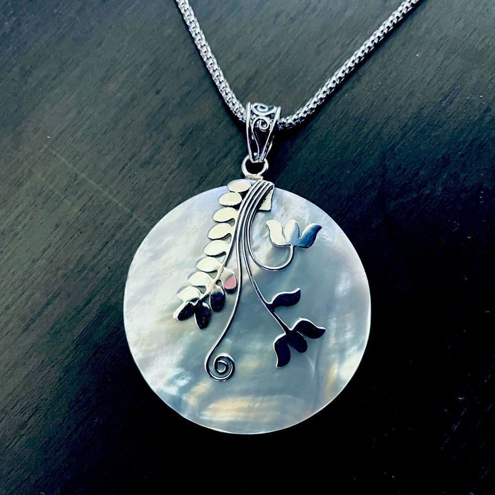 Sterling Silver Mother of Pearl Medallion Annika Witt Necklace